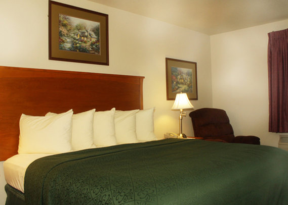 Best Western-Kearney Inn - Kearney, MO