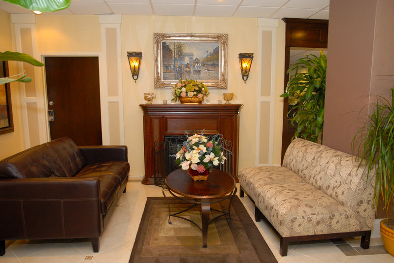 BEST WESTERN Mill River Manor - Rockville Centre, NY