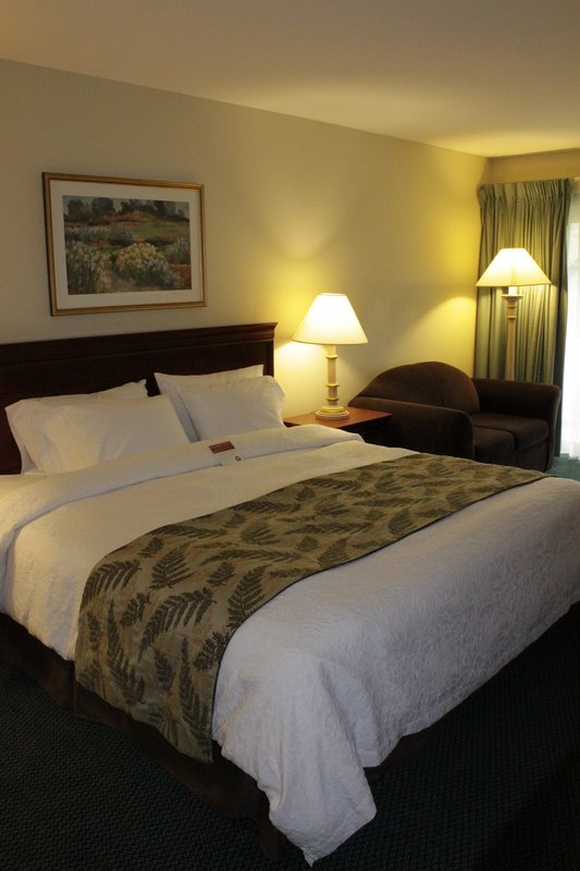 Yankee Inn Home Comfort - Lenox, MA