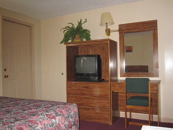 Swiss Cottage Inns - Niagara Falls, NY