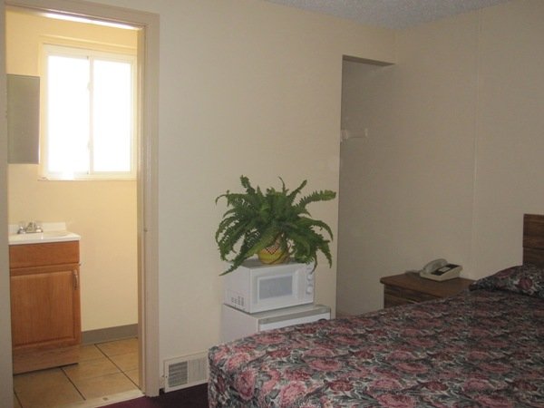 Swiss Cottage Inns - Niagara Falls, NY