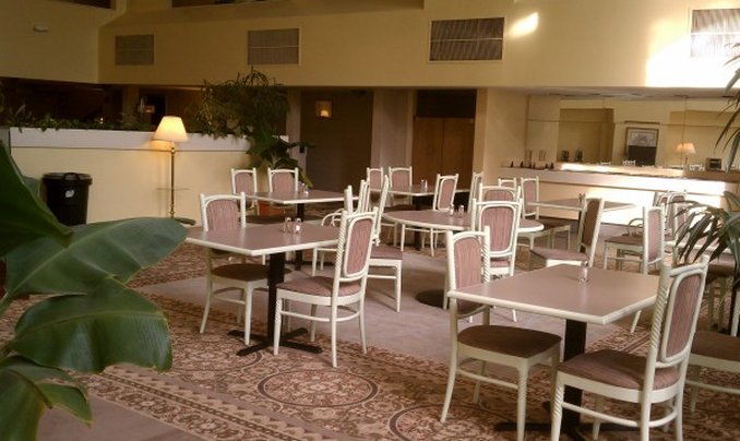 Bedford Plaza Hotel - Bedford, MA