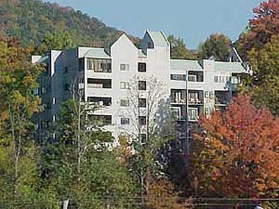 Laurel Inn Condominiums - Gatlinburg, TN