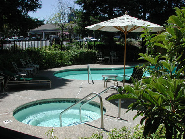Best Western Plus John Muir Inn - Martinez, CA