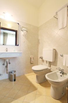 Hotel Airport - Room