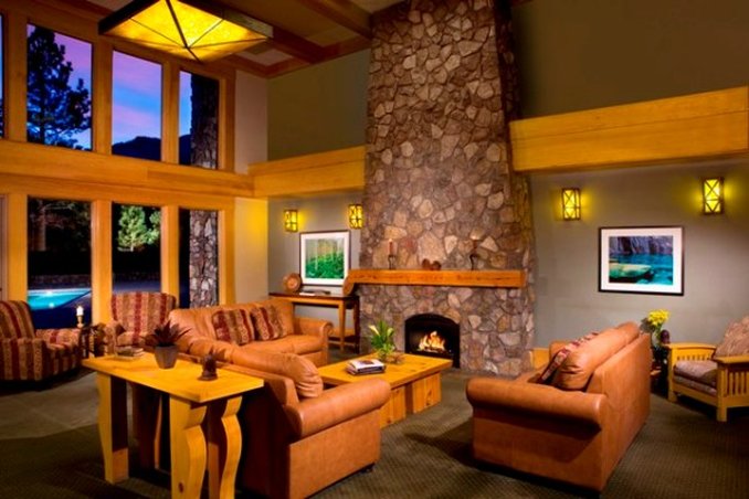 Juniper Springs Lodge - Mammoth Lakes, CA