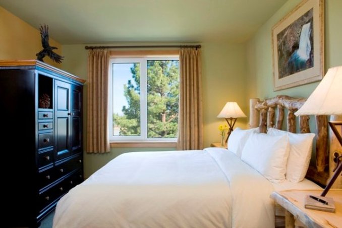 Juniper Springs Lodge - Mammoth Lakes, CA