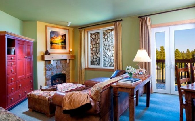 Juniper Springs Lodge - Mammoth Lakes, CA