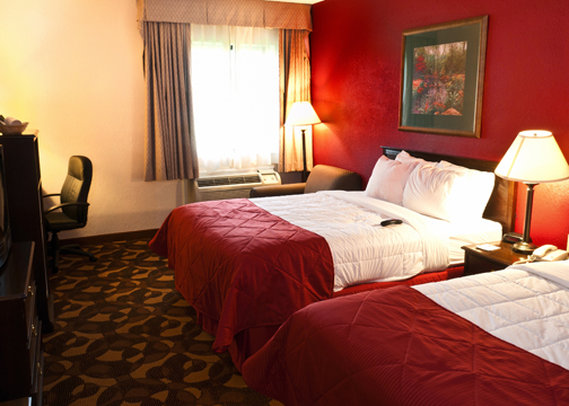 Clarion Inn & Suites Lafayette - Lafayette, IN