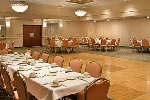 Ramada Inn - South Beloit, IL