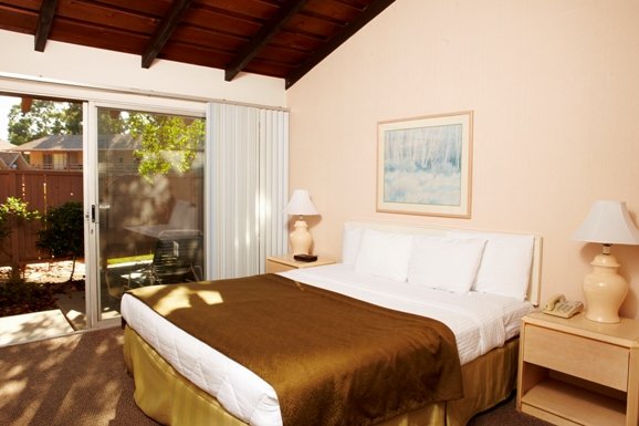 Aliso Creek Inn & Golf Course - Laguna Beach, CA