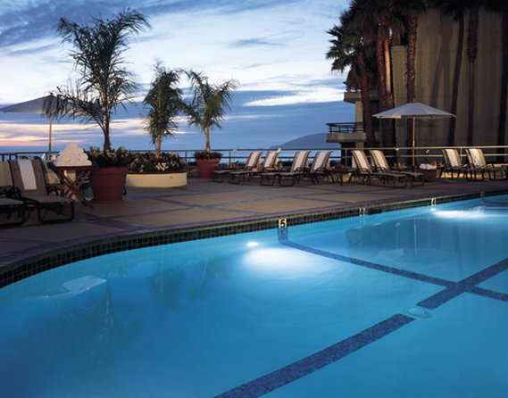 Cliffs Resort - Pismo Beach, CA