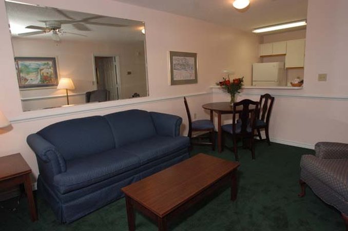 Cayo Grande Suites Hotel - Fort Walton Beach, FL