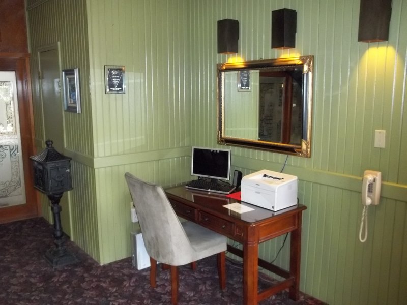Raintree Inn - Ada, OK