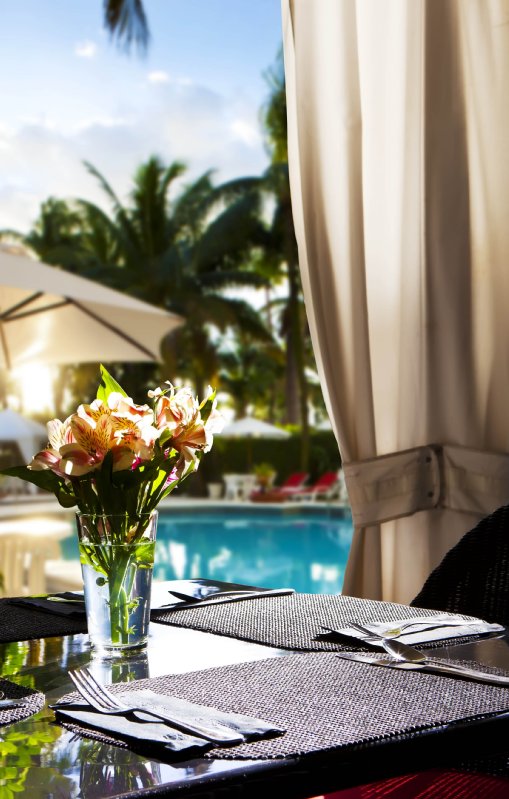 Richmond Hotel - Miami Beach, FL