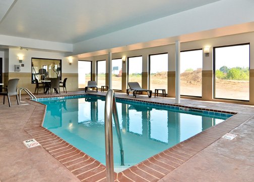 Sleep Inn & Suites Fort Campbell - Oak Grove, KY