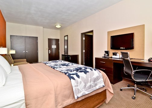 Sleep Inn & Suites Fort Campbell - Oak Grove, KY