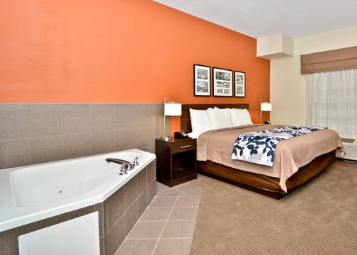 Sleep Inn & Suites Fort Campbell - Oak Grove, KY