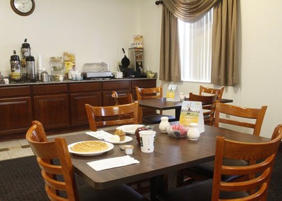 Best Western-Kearney Inn - Kearney, MO