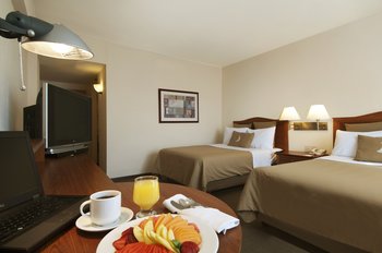 Fiesta Inn Tampico - Room
