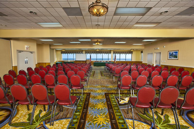 Ramada Plaza Nags Head Beach - Kill Devil Hills, NC