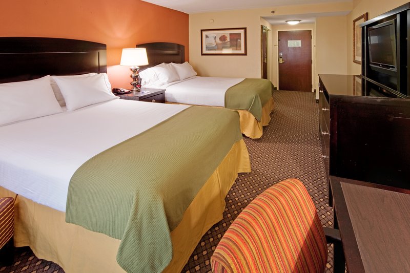Holiday Inn Express Harrisburg East - Centerville, PA