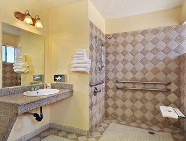 Howard Johnson - College Station, TX
