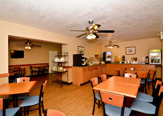 Quality Inn Carolina Oceanfront - Kill Devil Hills, NC