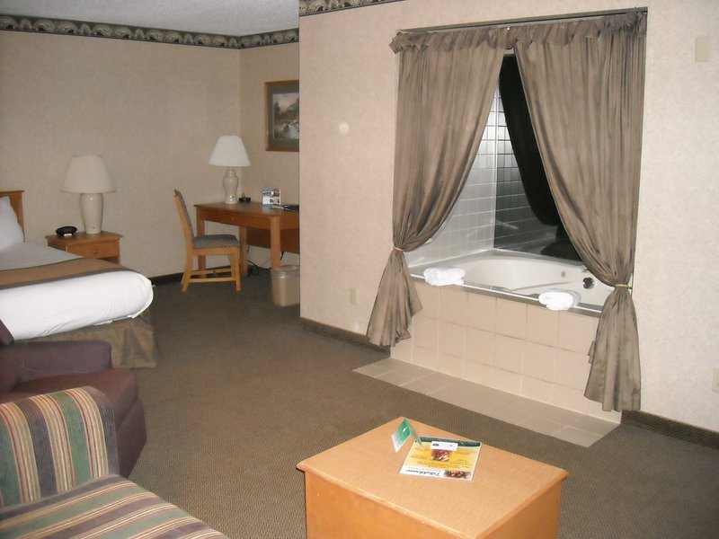 Best Western - Waupaca, WI