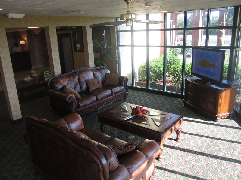 Americas Best Value Inn - West Point, MS