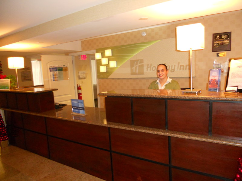 HOLIDAY INN - Hazlet, NJ