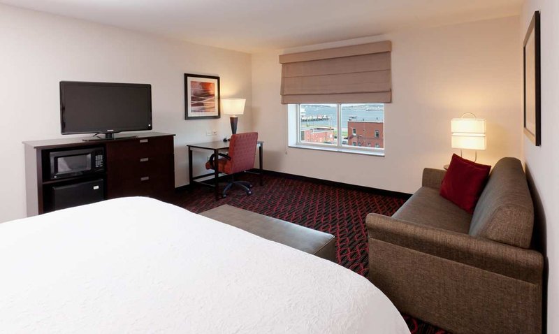 Hampton Inn - Portland, ME