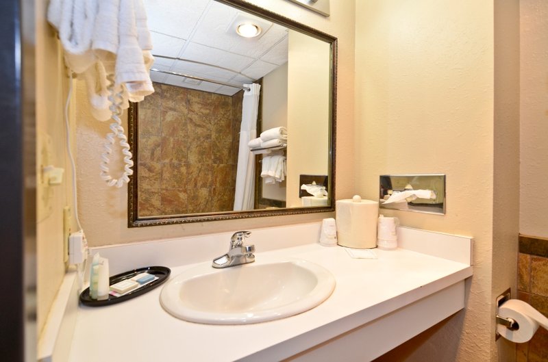 Best Western-Kelly Inn - Minot, ND