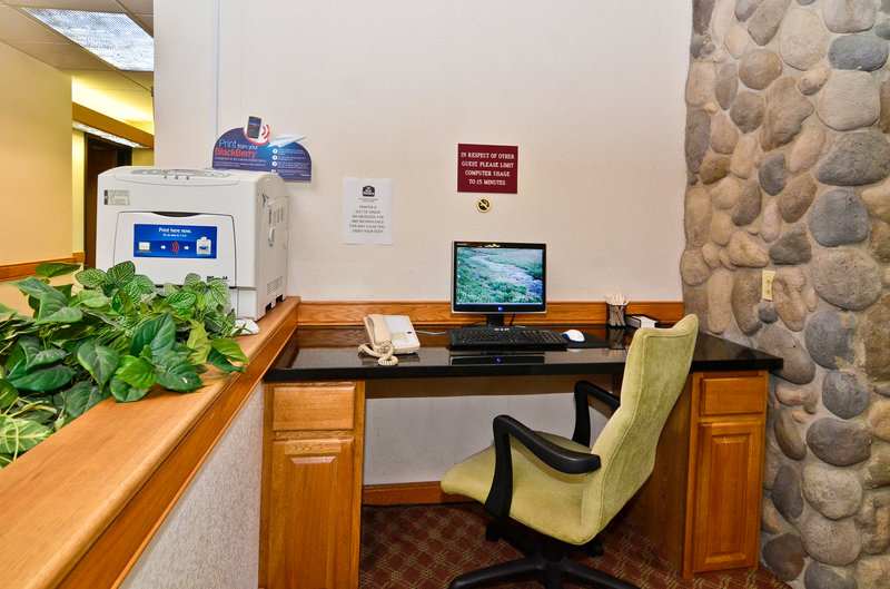 Ramada By Wyndham Platte City KCI Airport - Platte City, MO