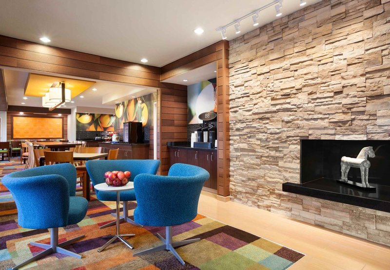 Fairfield Inn & Suites By Marriott Lansing West - Lansing, MI