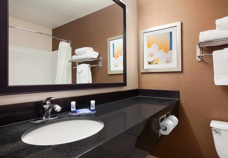 Fairfield Inn & Suites By Marriott Lansing West - Lansing, MI