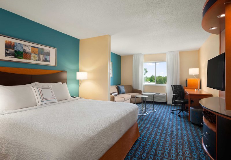 Fairfield Inn & Suites By Marriott Lansing West - Lansing, MI