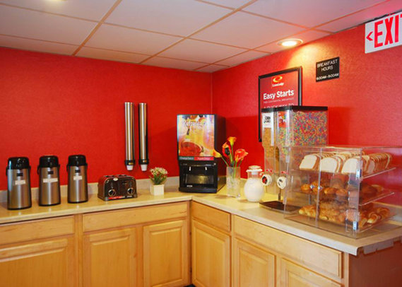 Econo Lodge - Jersey City, NJ