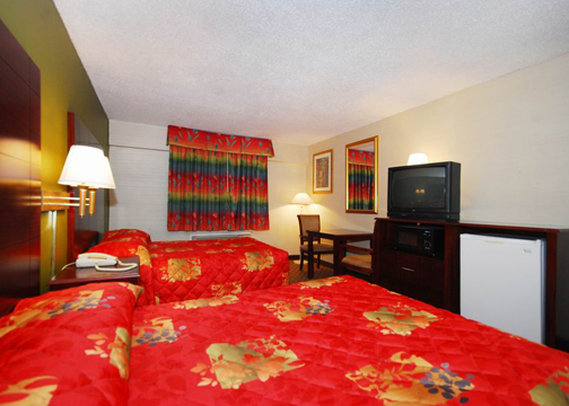 Econo Lodge - Jersey City, NJ