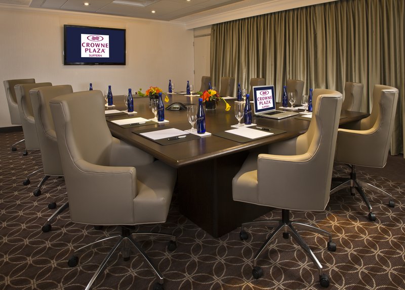 CROWN PLAZA - Suffern, NY