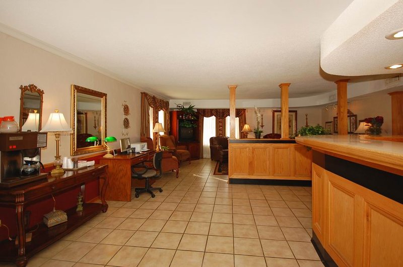 Colony Inn - Forrest City, AR