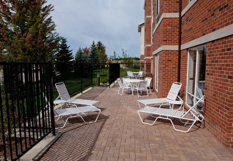 Fairfield Inn & Suites By Marriott Flint Fenton - Fenton, MI