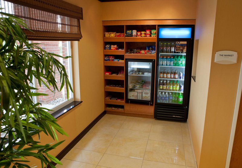 Fairfield Inn & Suites By Marriott Flint Fenton - Fenton, MI