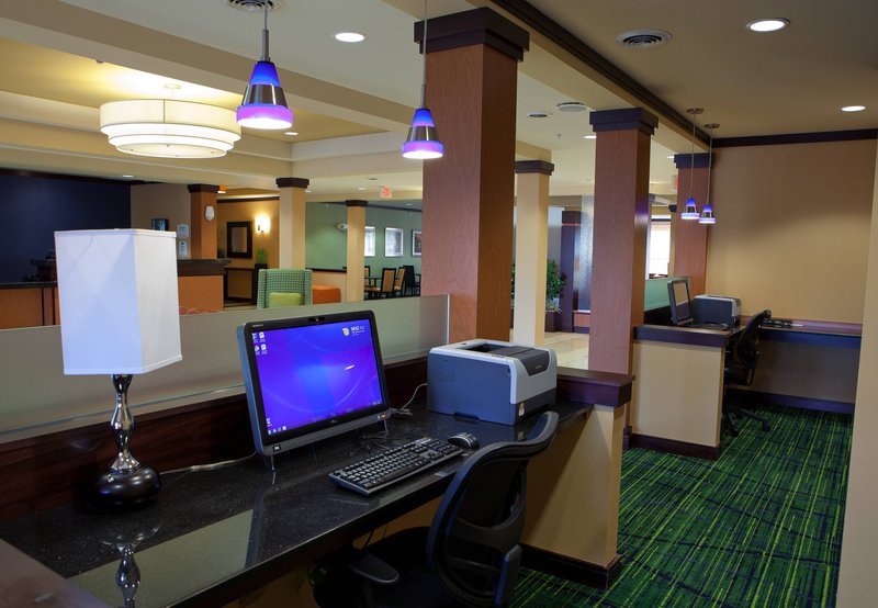 Fairfield Inn & Suites By Marriott Flint Fenton - Fenton, MI
