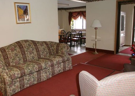 Econo Lodge - Chesterton, IN