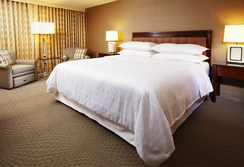 Sheraton Columbus Hotel at Capitol Square