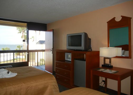 Quality Inn & Suites - Gulf Breeze, FL