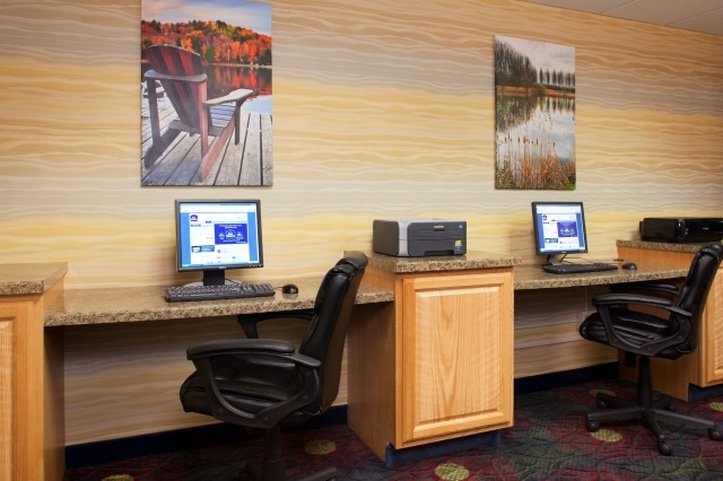Best Western - Clear Lake, IA