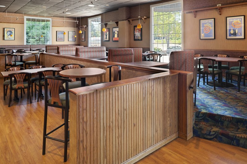 Best Western - Fairfield, IA