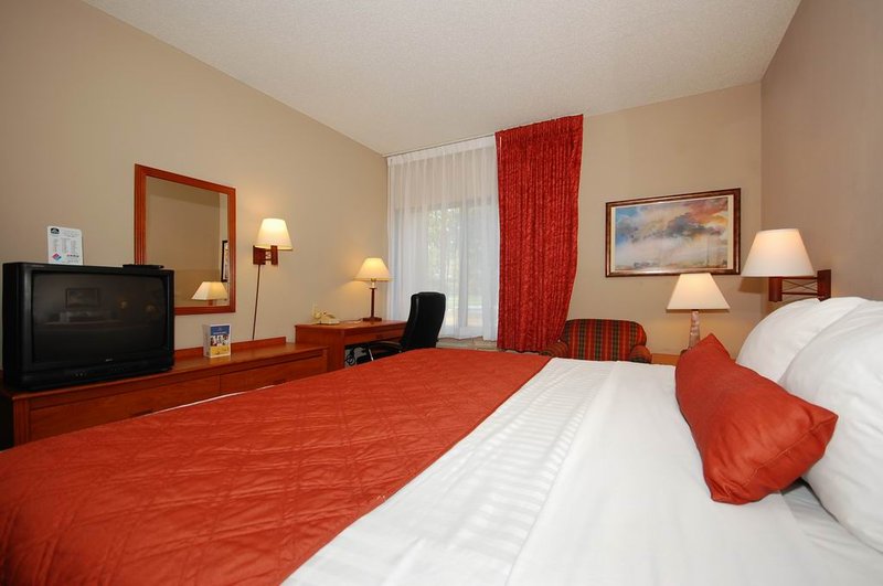 Best Western - Lawrence, KS